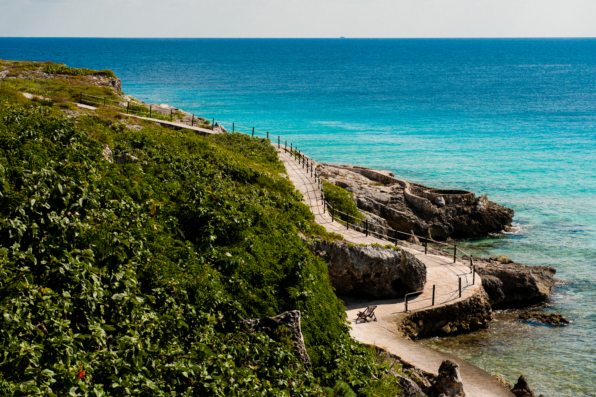 isla mujeres cliff walk adventure photo