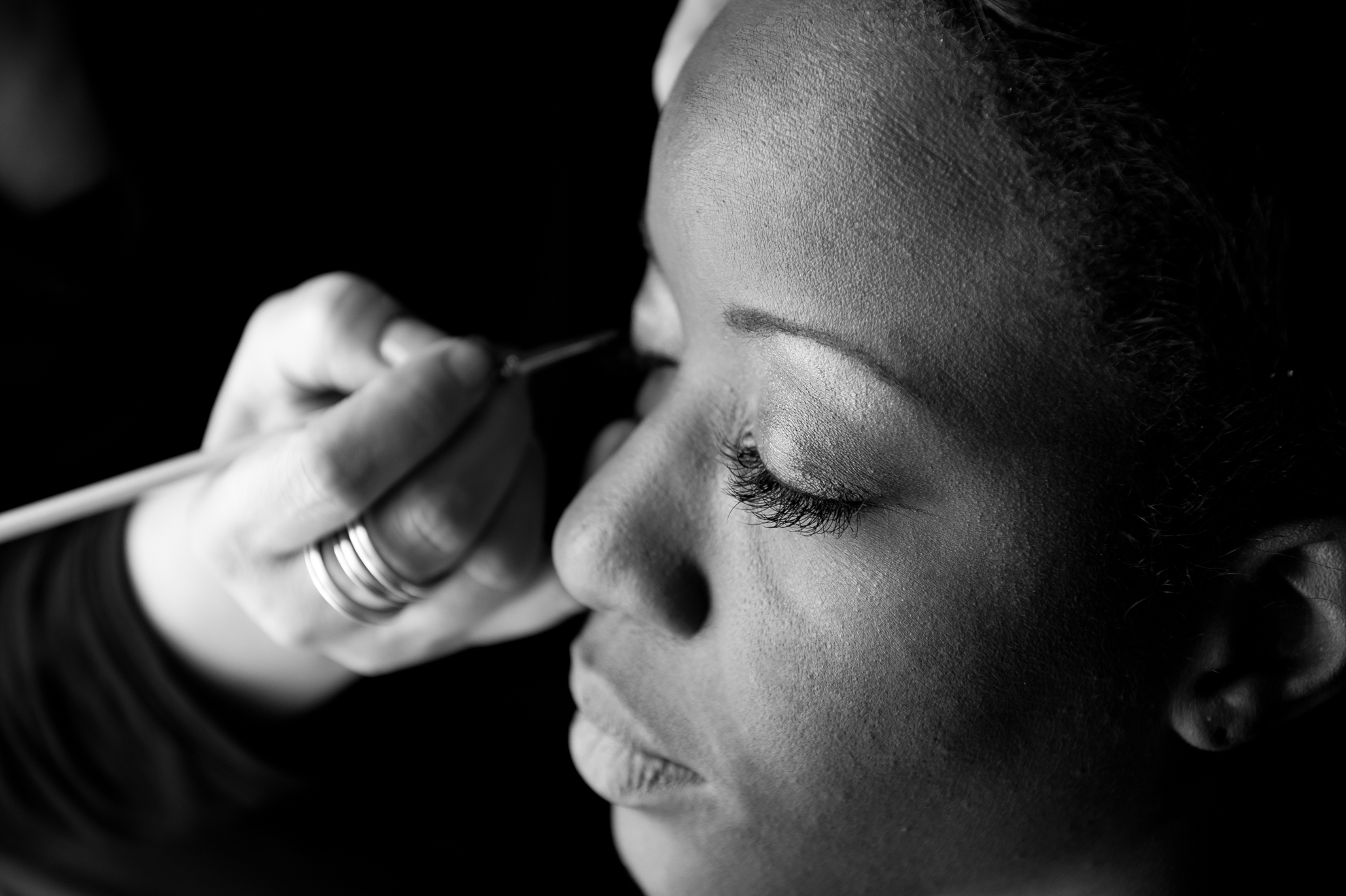 bridal makeup during destination wedding in mexico 