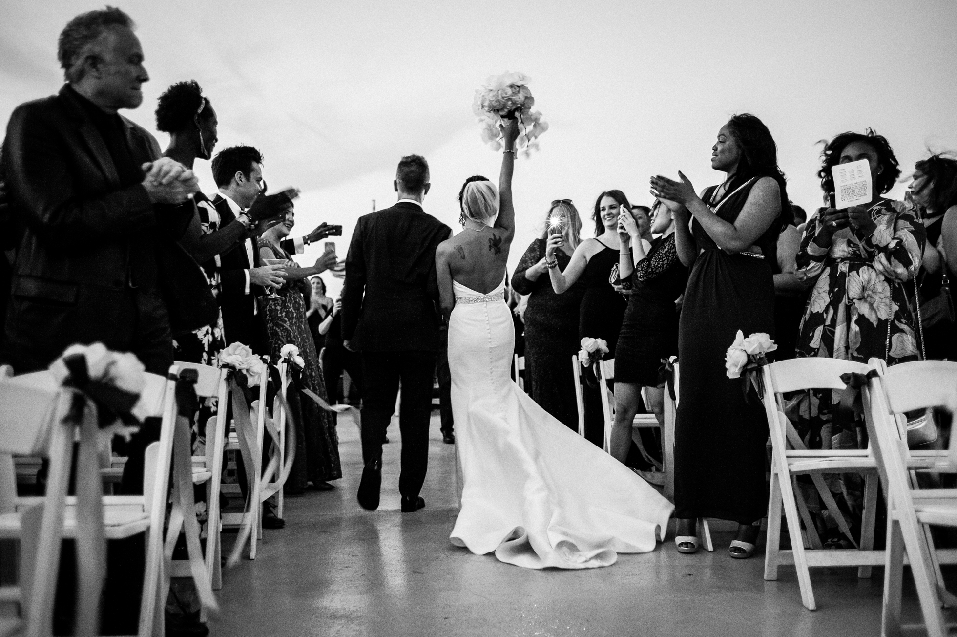 A Luxury Yacht Wedding in NYC | Sunset ceremony on The Atlantica