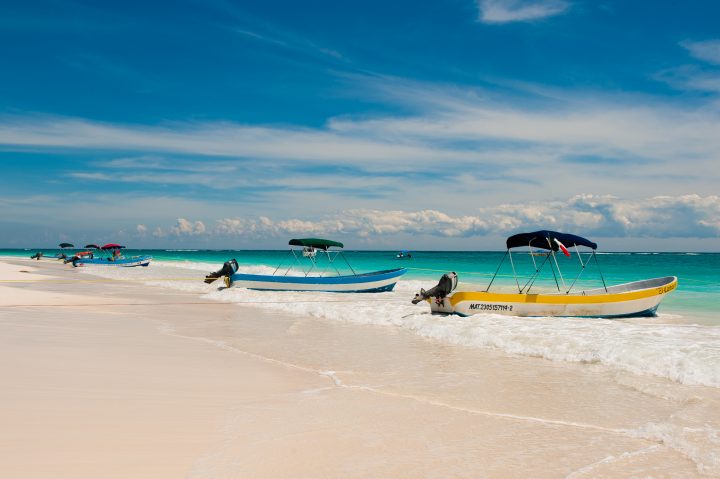 Tulum beach wedding photographer