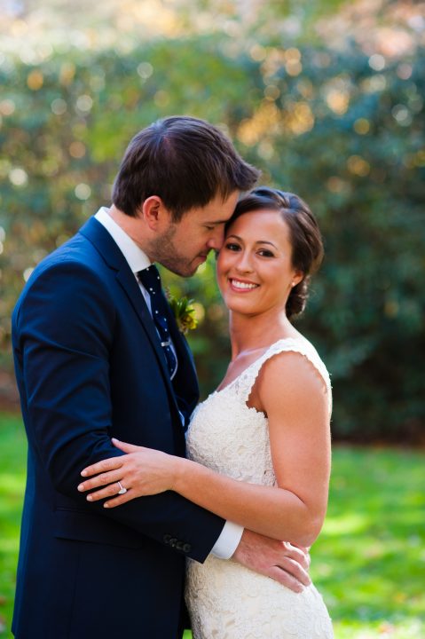 old edwards inn bride and groom portraits