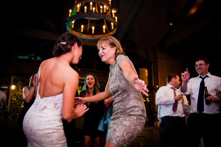 dancing at old edwards inn reception