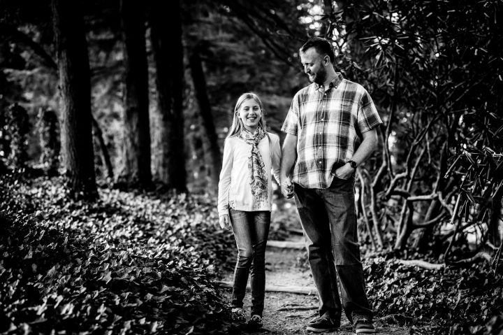 lifestyle family photographer in flat rock 