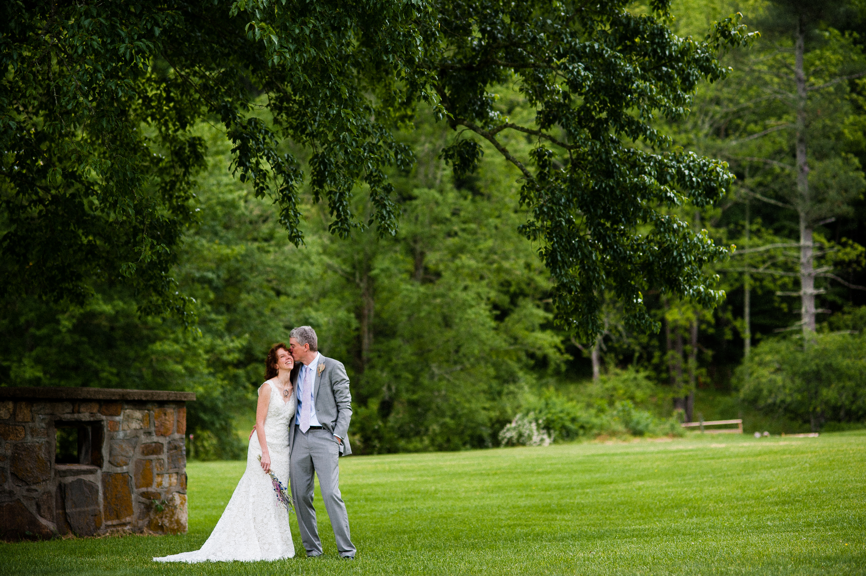 bride and groom portraits at Oskar Blues REEB Ranch 