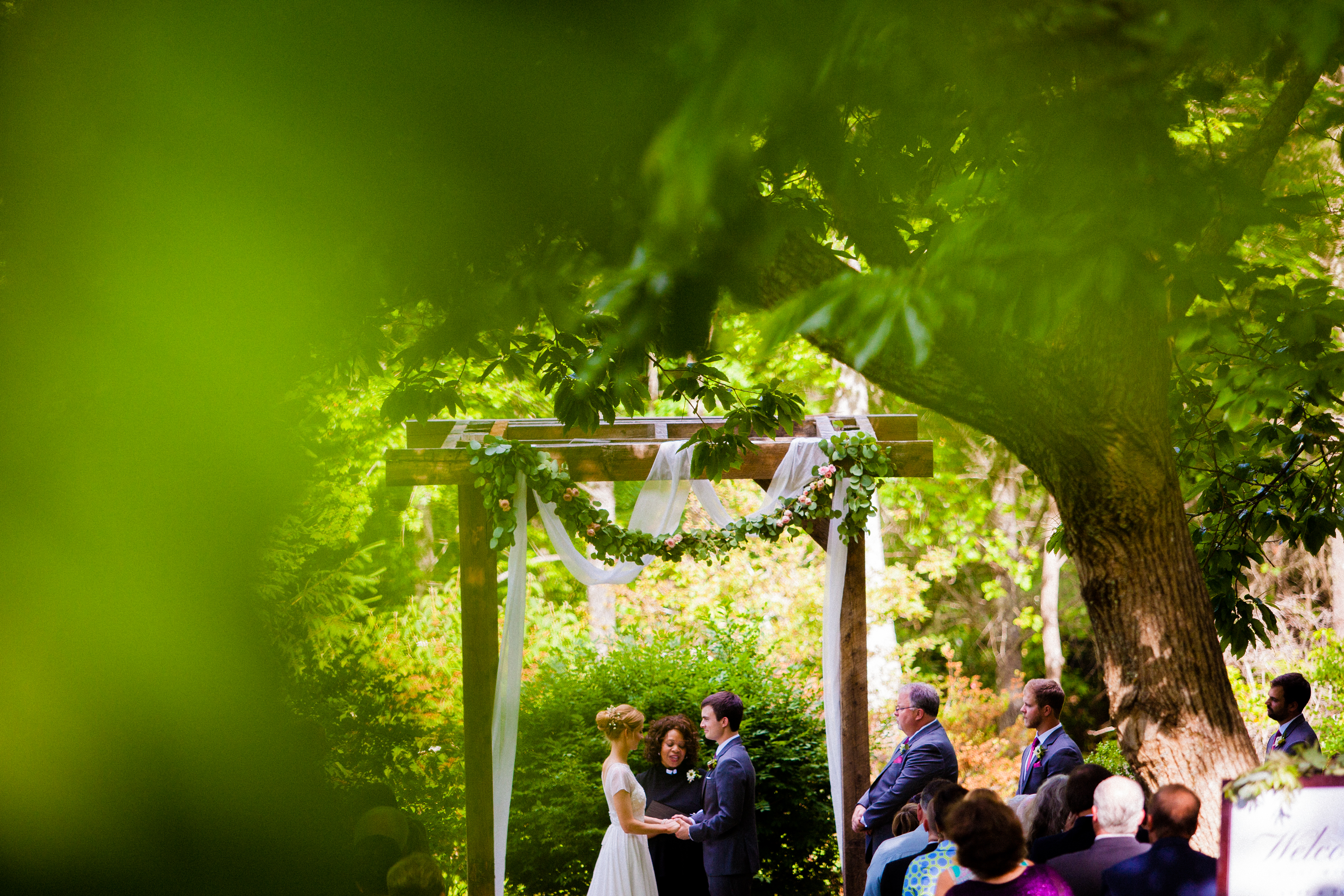 a gorgeous wedding ceremony at vineyards at bettys creek 