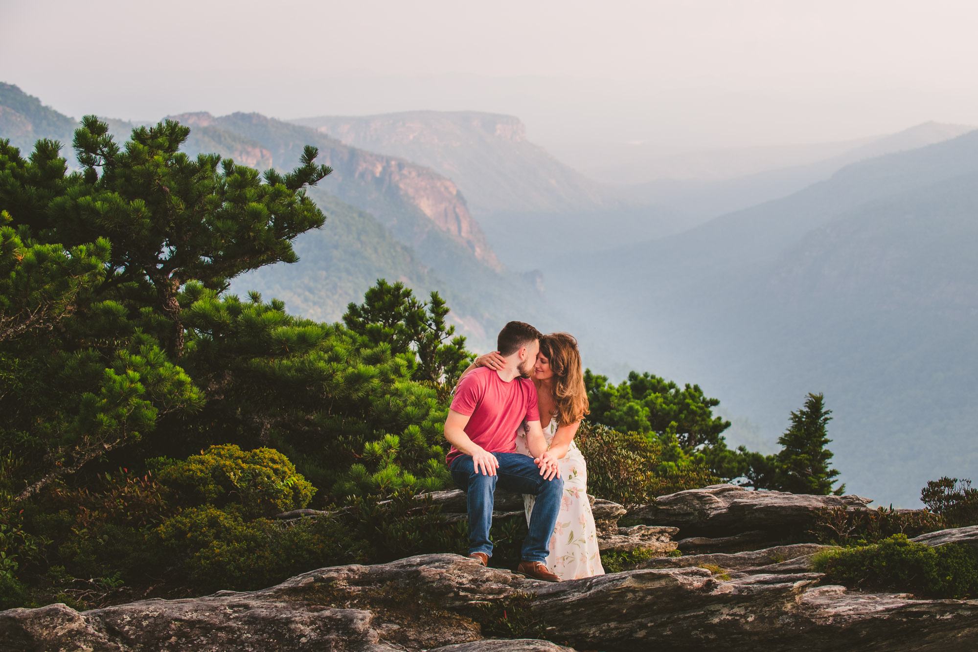 Sunset engagement photos on Hawksbill Mountain