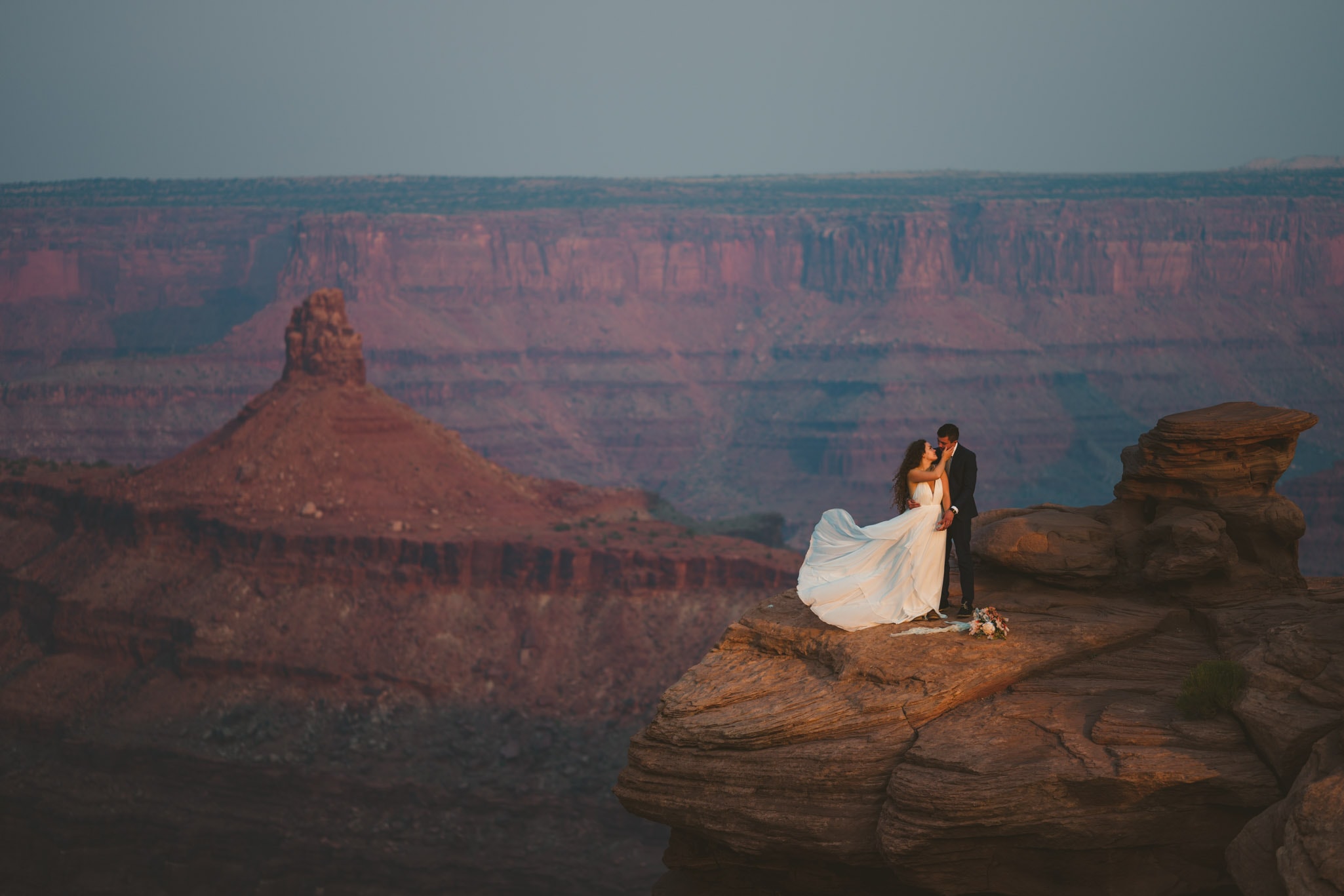 Moab Utah elopement at Dead Horse Point State Park