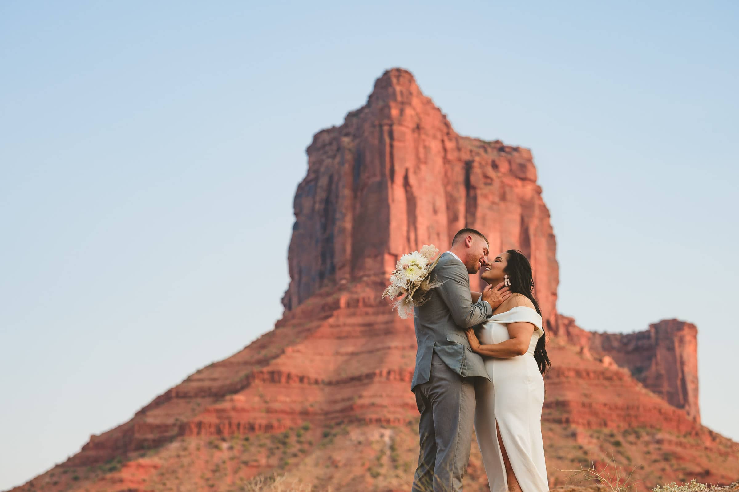 castle valley elopement in the desert