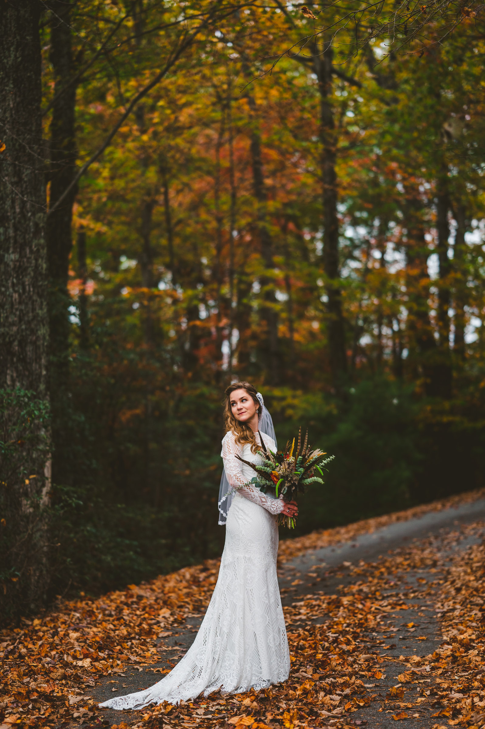 15 Rustic Fall Wedding Ideas - Chad's BBQ