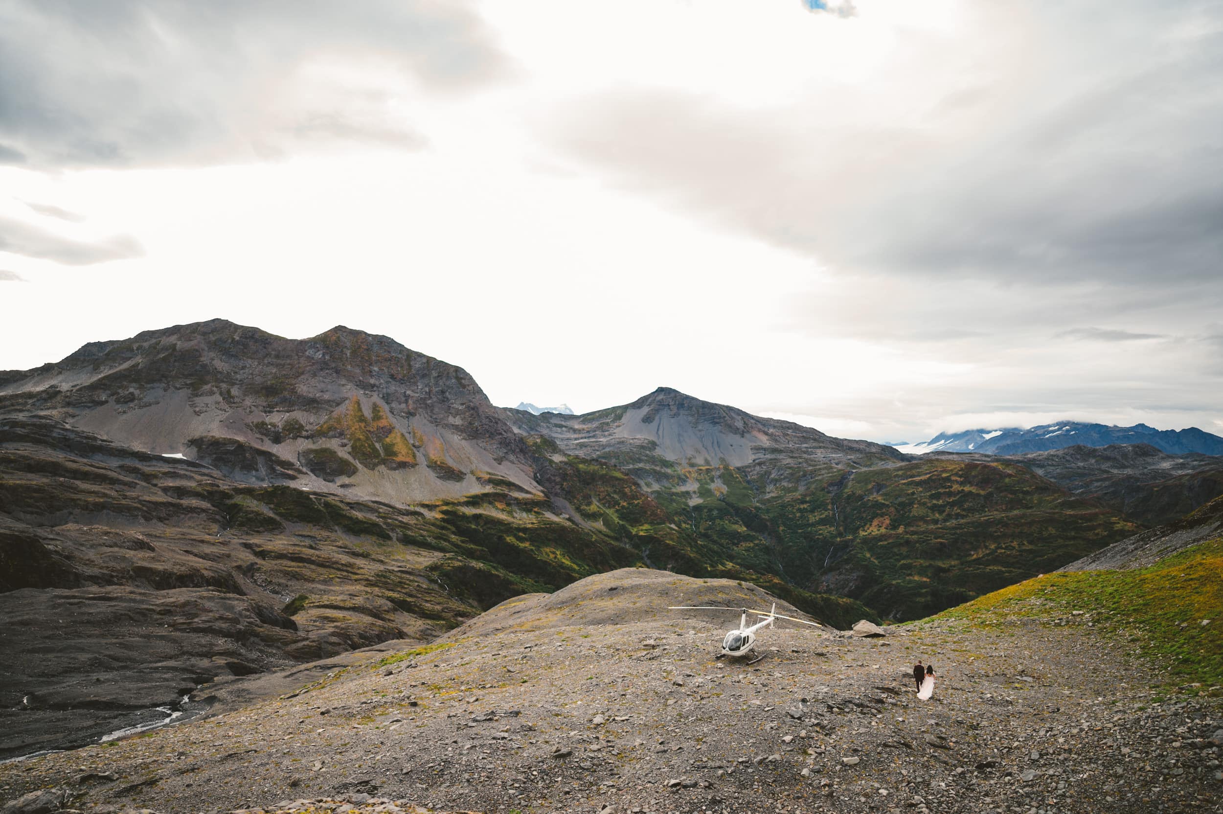 Helicopter elopement in Alaska 